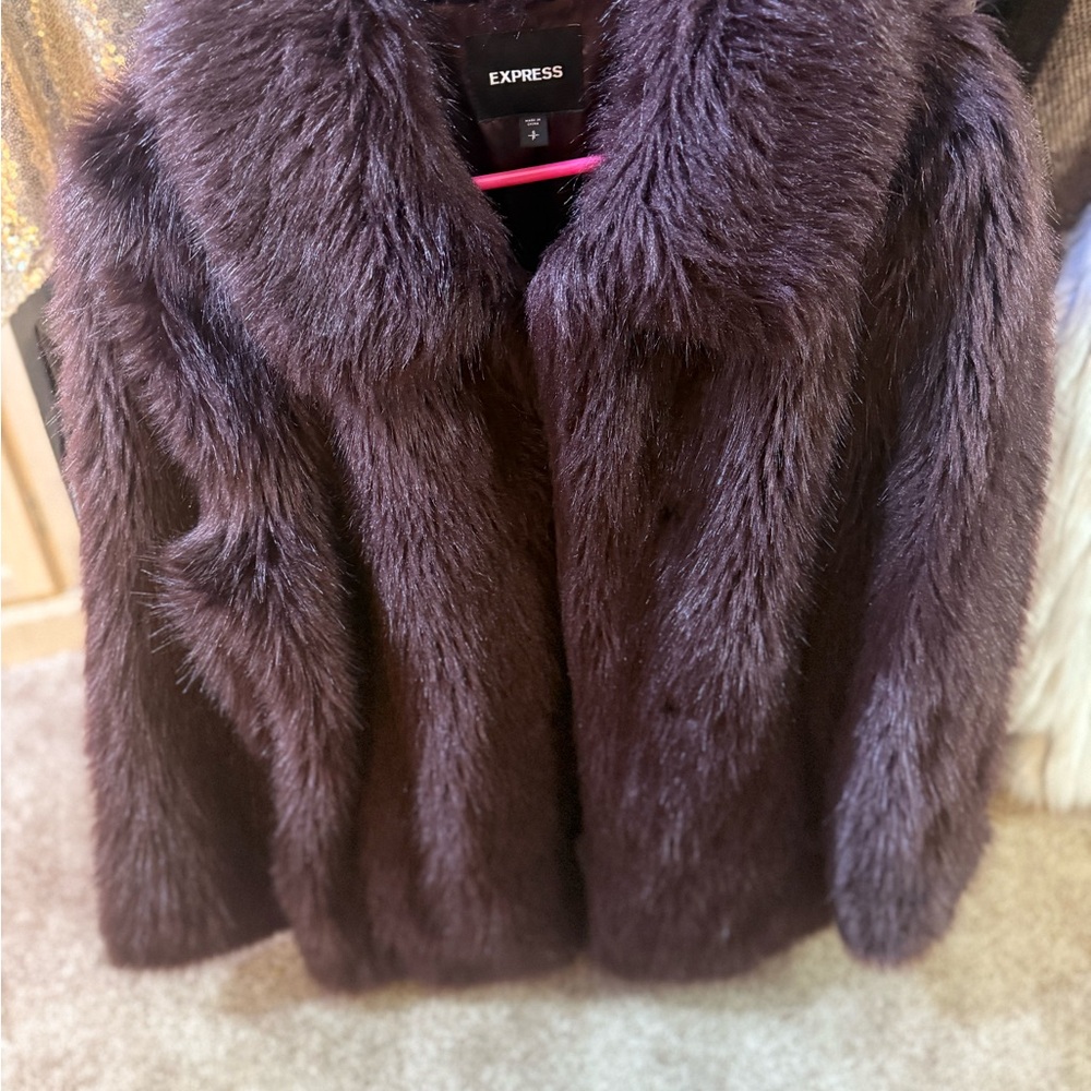 Express Women's Plush Teddy Jacket - Deep Purple